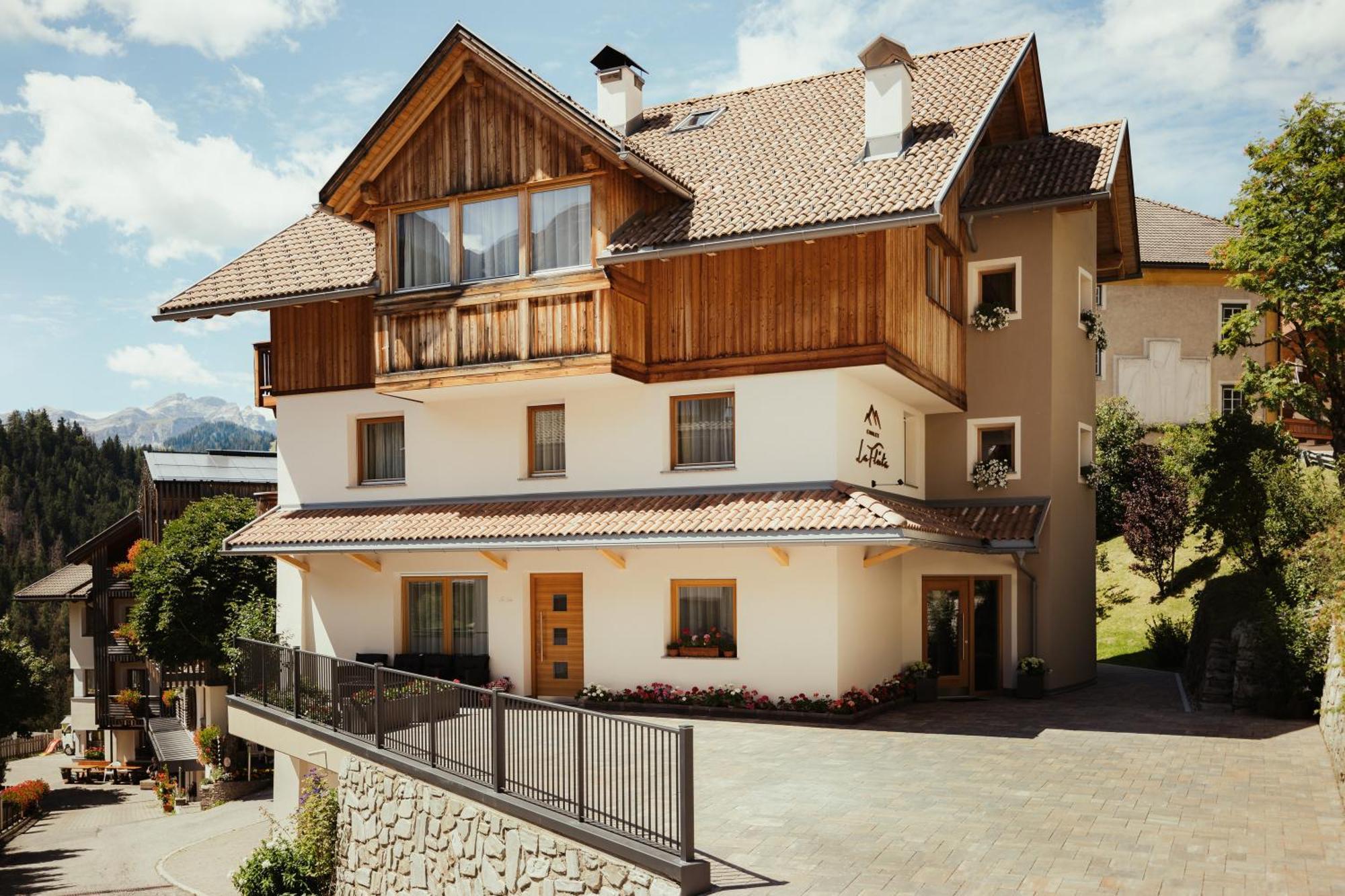 Apartament Chalet La Flueta Arnica La Val Zewnętrze zdjęcie